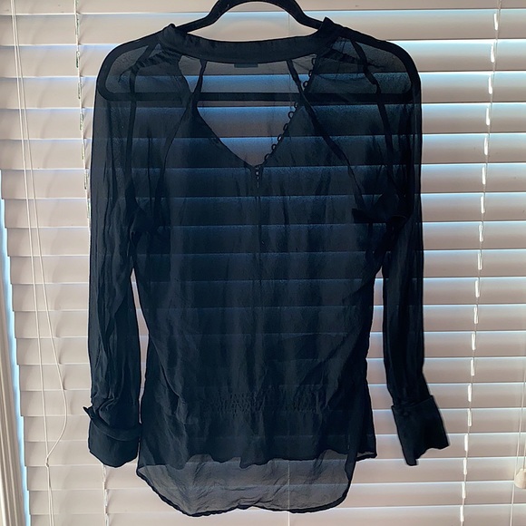 RARE GUESS BY MARCIANO SHEER BLOUSE - Picture 4 of 4